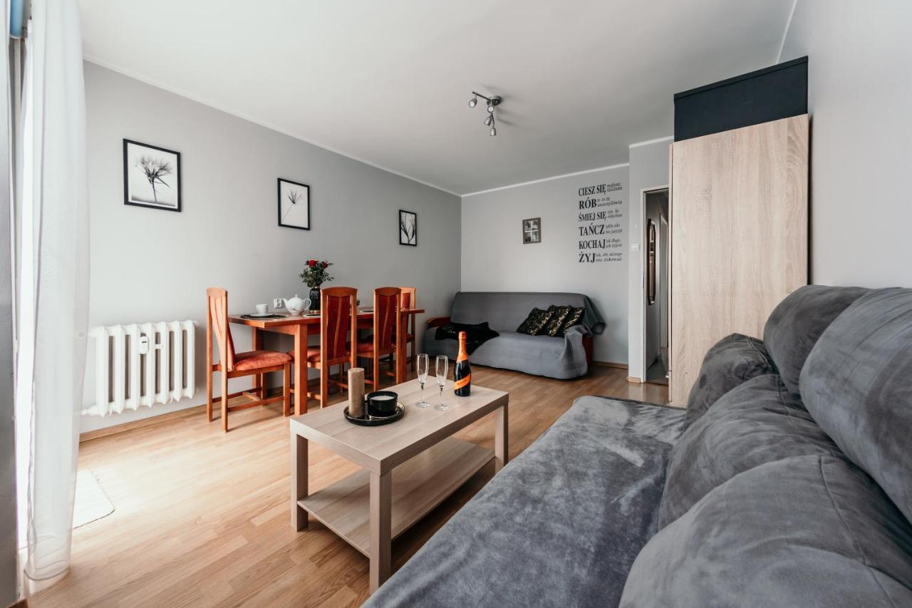 Spacious 3 Bedroom Apartament Near Olivia Business Center Gdańsk Exterior foto